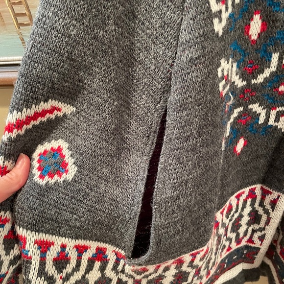 Vintage poncho size Medium - Picture 5 of 6